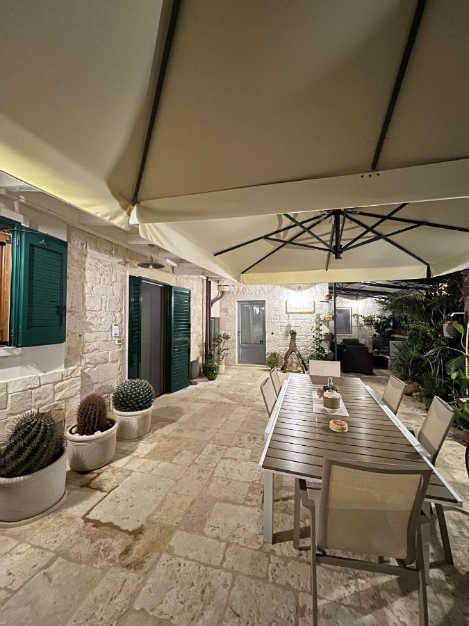 Ferienwohnung Trulli Occhi Di Pietra Alberobello Exterior foto